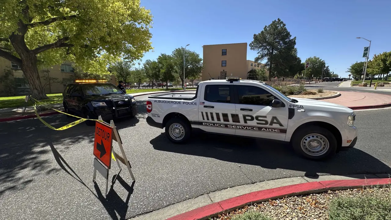 Tragedia en Universidad de Nuevo México: Adolescente muere en tiroteo