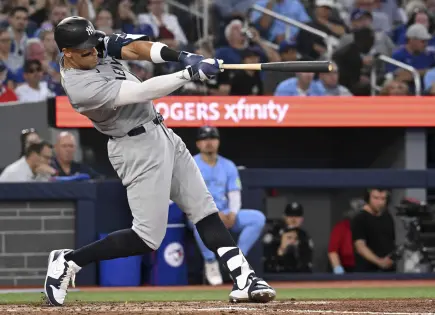 Aaron Judge sufre distensión en codo derecho
