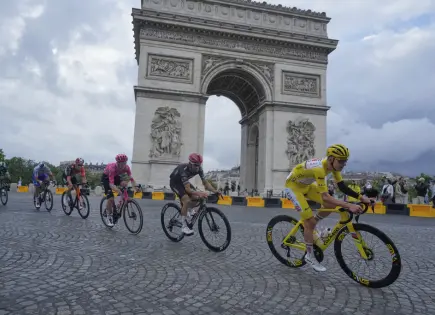 Tadej Pogacar Gana su Cuarto Tour de Francia