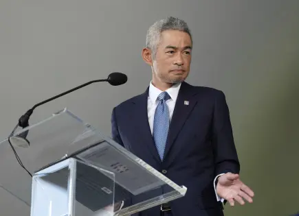 Ichiro Suzuki emociona con su discurso en el Salón de la Fama