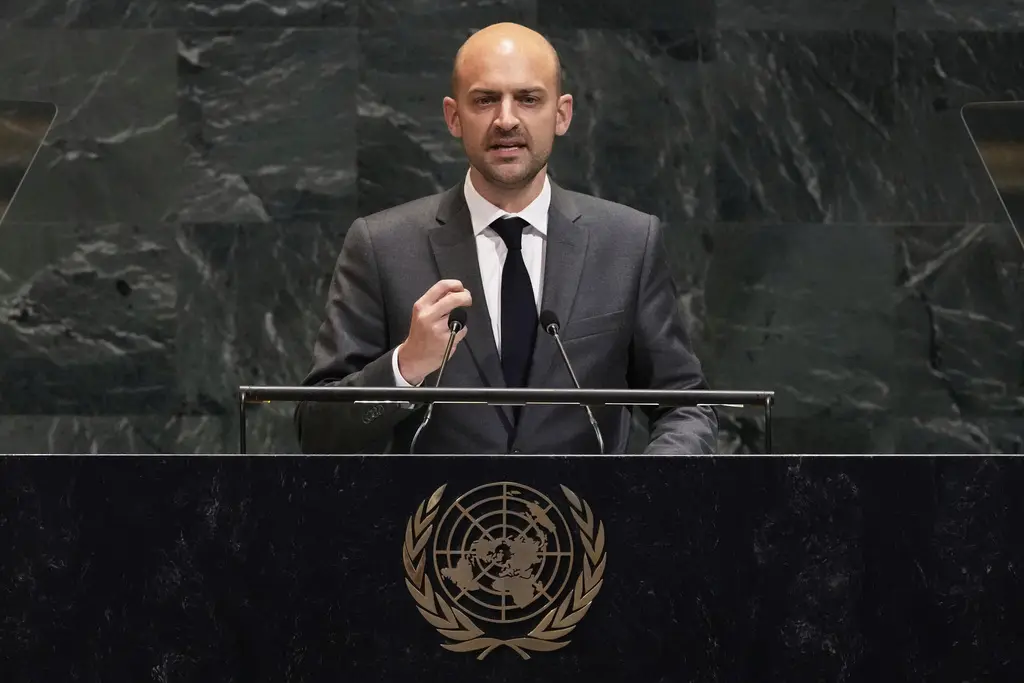 Francia insta a la UE a presionar a Israel por solución de dos Estados