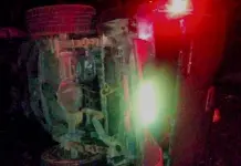 Volcadura en la Valles–Rioverde deja cuatro lesionados