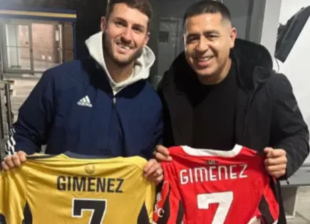 Santiago Giménez revela su deseo de unirse a Boca Juniors