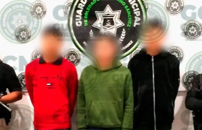 Guardia Civil de Soledad aseguró a los tres jóvenes
