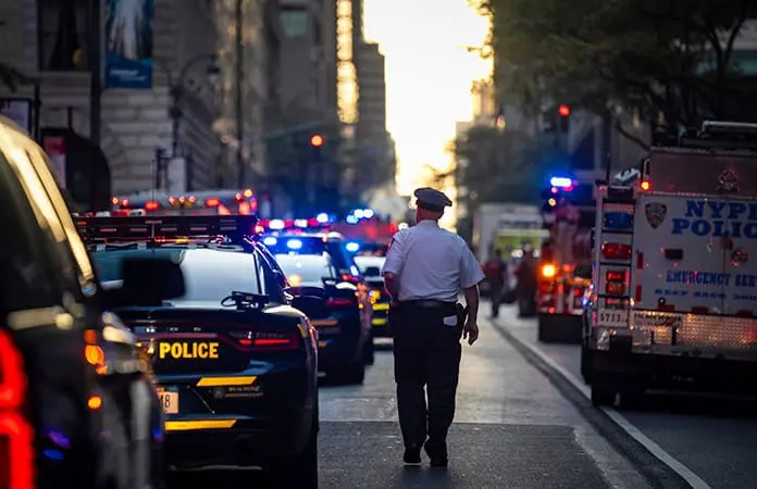 Balacera en un edificio de NY; hay 4 fallecidos