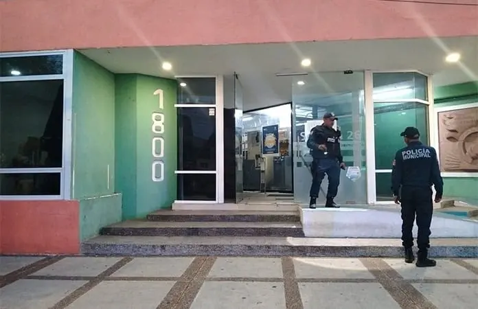 Intentan robar dinero de cajero en el SNTE