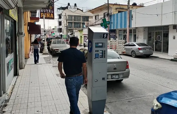 Ahora el Ayuntamiento rentará los parquímetros