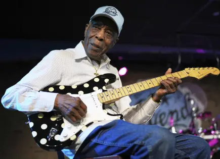 Buddy Guy mantiene viva la esencia del blues con su nuevo álbum