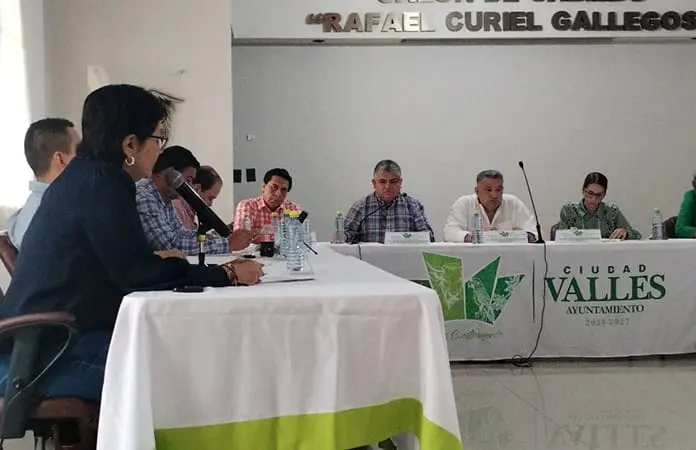 Deuda de Valles sigue impagable