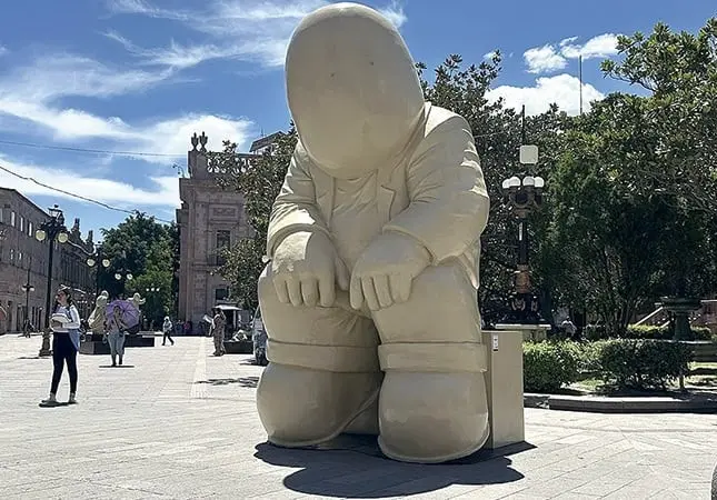 Mafalda y Timoteo llegan a SLP en un conjunto escultórico