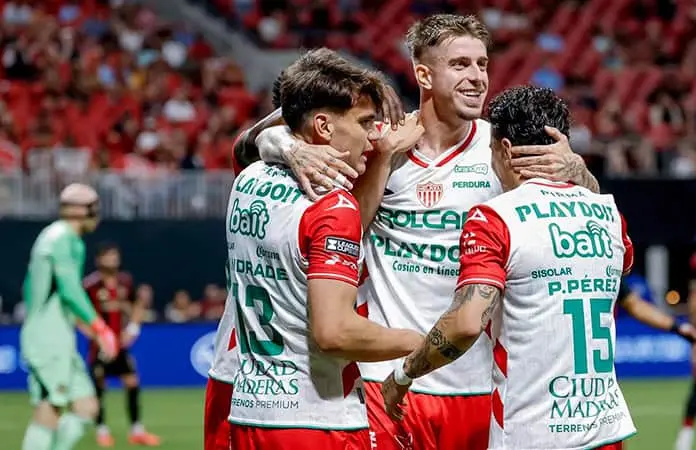 Necaxa da golpe de autoridad