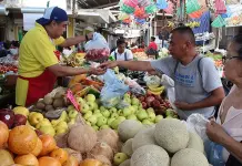Sube ingreso familiar, pero tambi&eacute;n gastos: Inegi