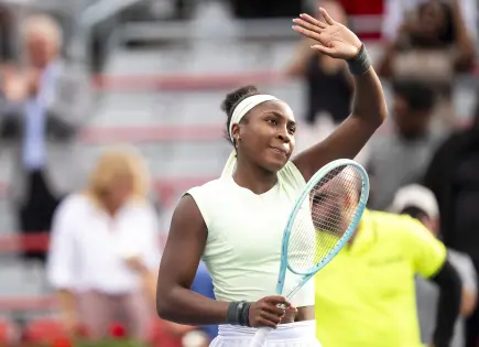 Coco Gauff supera a Veronika Kudermetova en el Abierto de Montreal