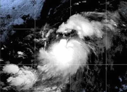 Tormenta tropical Gil se intensifica en el Pacífico oriental