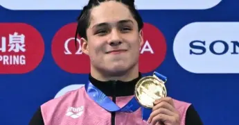 Osmar Olvera rompe hegemonía china y se corona campeón
