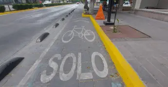 Más de mil 500 usan a diario ciclovía de Carranza