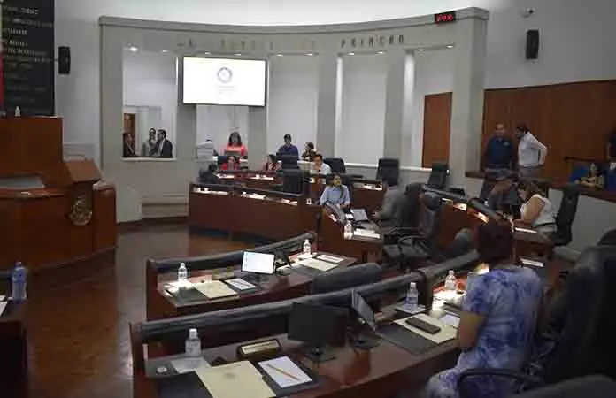 Gobernador pedirá agilizar reforma de pensión a policías