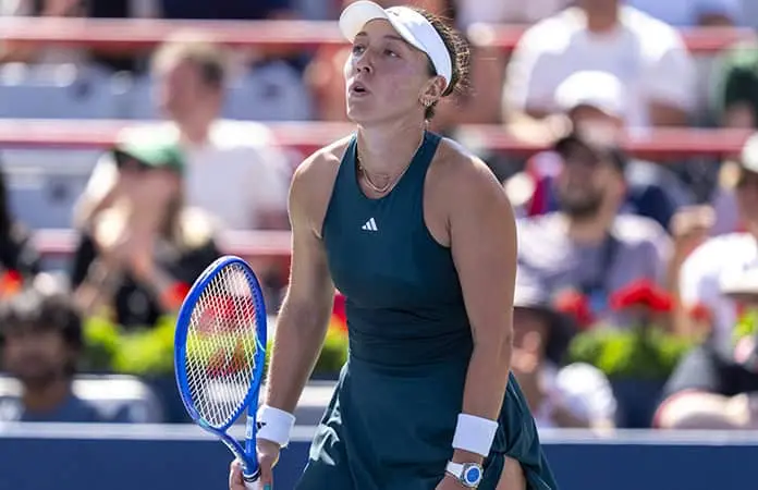 Cae la campeona defensora Pegula