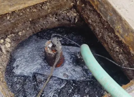 Empresa de gas natural daña tubería en Residencial Morales
