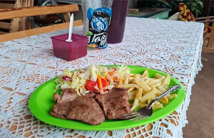 Invitan a cooperar en desayuno con causa