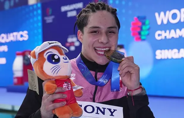 Osmar Olvera se cuelga el oro