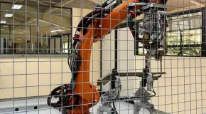 Recibe UTSLP robot de última generación