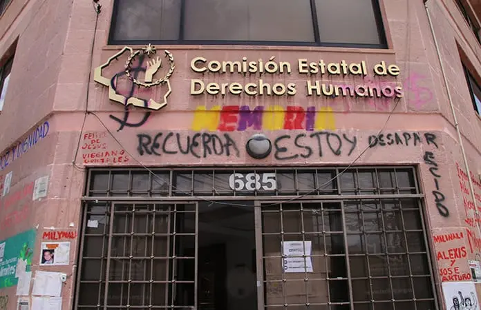 Relevo en la CEB, sin apego legal: víctimas