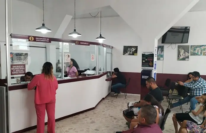 Dan a conocer el cambio de Esperanza Cervantes de la SRE