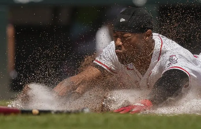 Rojos empata la serie con Bravos