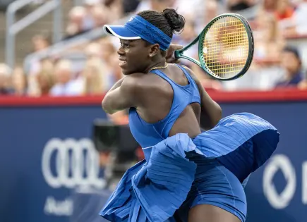 Victoria Mboko sorprende al vencer a Coco Gauff en el Abierto de Montreal