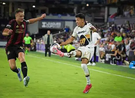Pumas remontan y vence al Atlanta