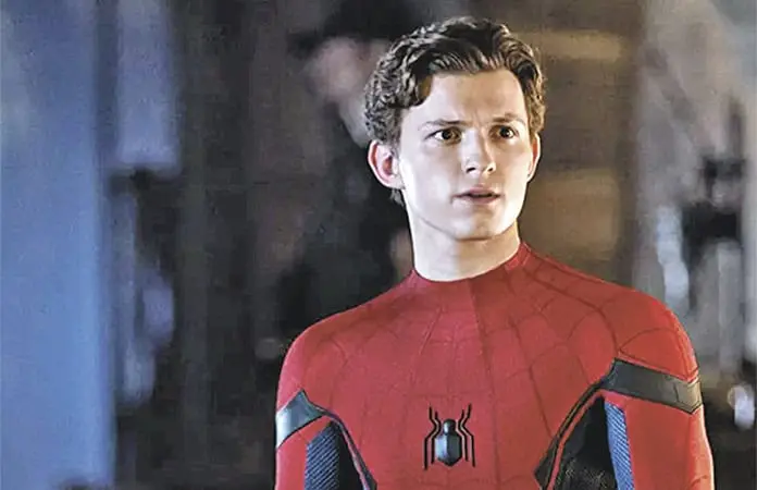 TIENE SPIDERMAN NUEVA PIEL
