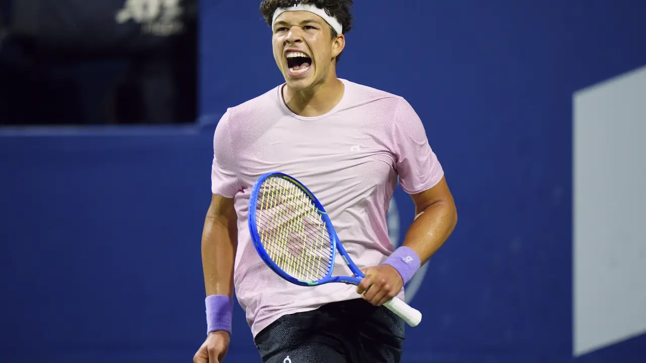 Ben Shelton remonta y vence a Flavio Cobolli en el Abierto de Toronto