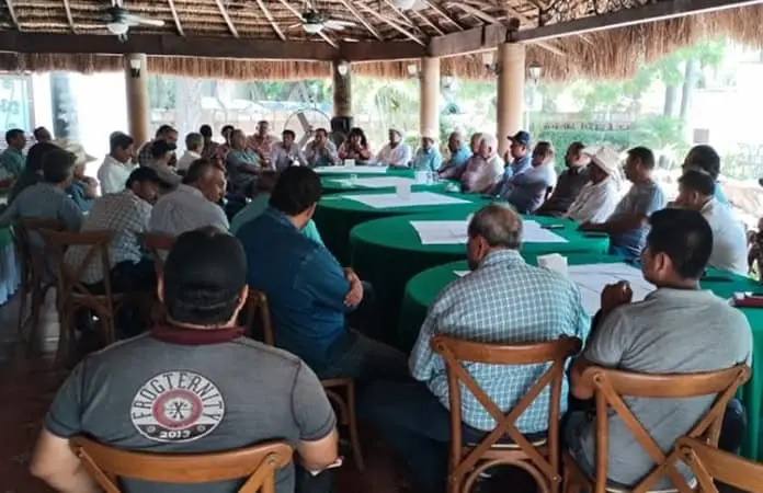 Buscan cañeros apoyo federal