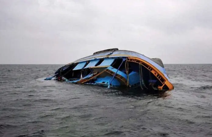 Un naufragio frente a la costa yemení mata a 68