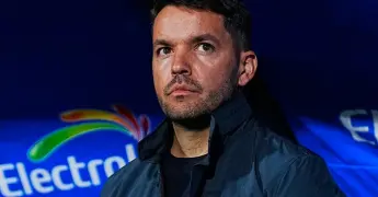 Larcamón acepta su deuda con Cruz Azul