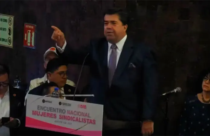 Polémica por comentario machista de Pedro Haces en evento sindical