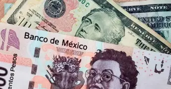 Peso, segunda moneda más apreciada: 0.77%