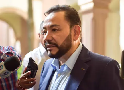 Directiva de Congreso no se decide por resultados en comicios: Serrano