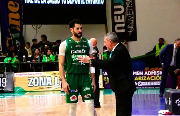 Integra el Santos del Potosí a Josué Erazo