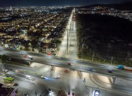 Nueva Prolongación de Avenida Salk mejora la movilidad y desarrollo al sur de la capital potosina Nueva Prolongación de Avenida Salk mejora la movilidad y desarrollo al sur de la capital potosina