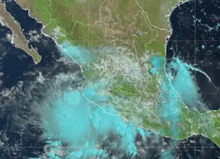 Tormenta tropical “Ivo” avanza frente a las costas del Pacífico mexicano