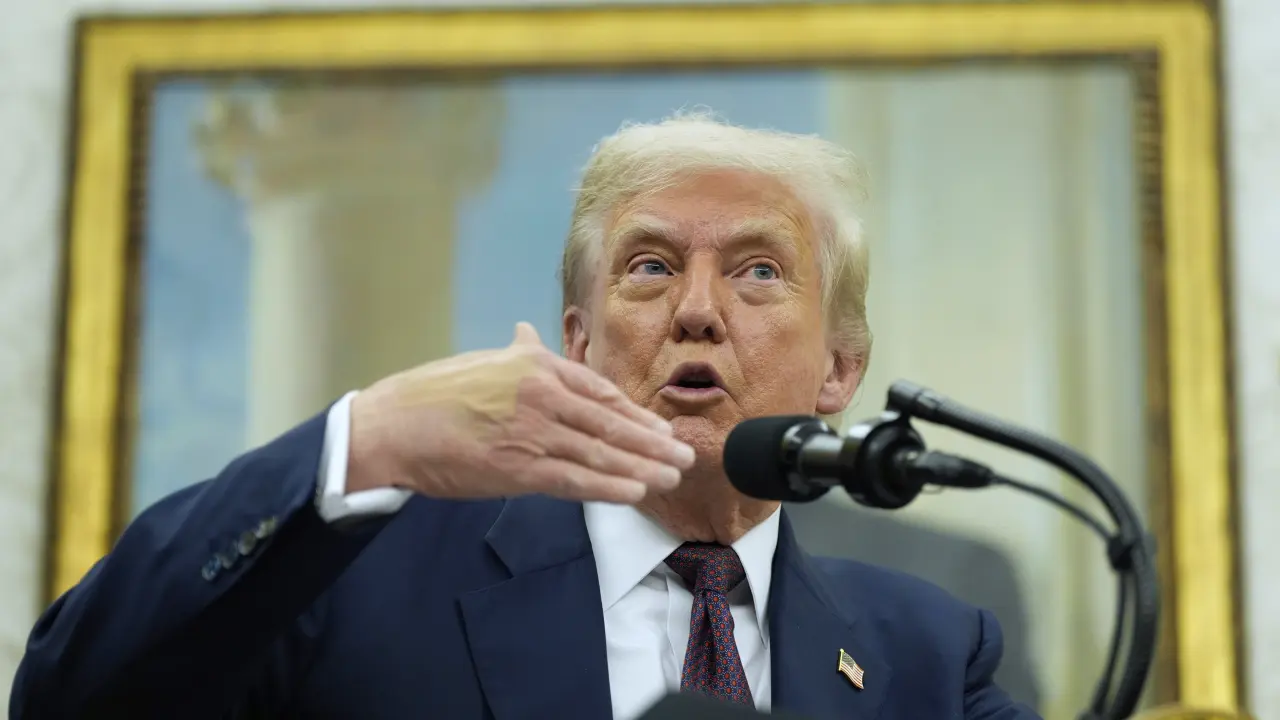 Trump anuncia aranceles a chips: impacto en fabricantes de Asia y Europa