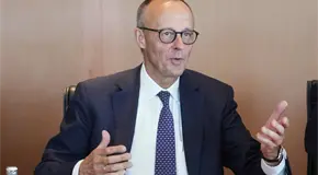 Friedrich Merz aboga por limitar acceso de menores a redes sociales