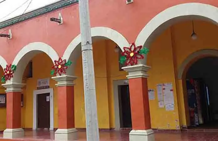 Alertan a la población por  estafadores