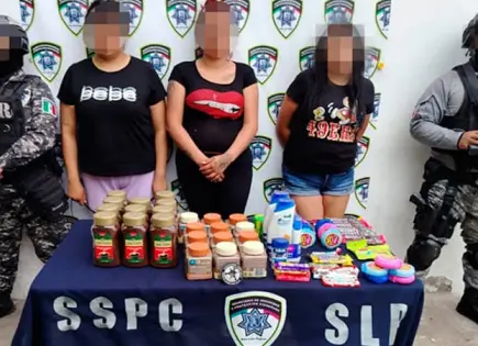 Cae banda de farderas tras robo a tienda 3B
