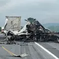 Conductor fallece carbonizado en percance carretero