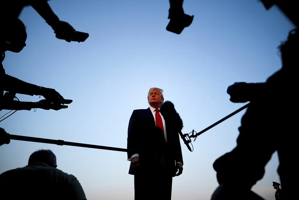 Corte anula fallo de desacato contra gobierno de Trump en deportaciones a El Salvador