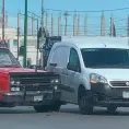 Choque de camionetas deja sólo daños