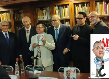 Edmundo Cázares presenta su libro A lo mero macho ¡Entrevisto luego existo!